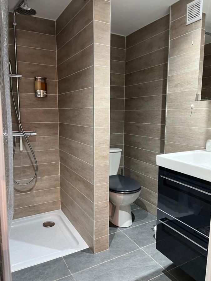 Suite A La Villa Cattus Bram 外观 照片